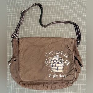 VINTAGE Aeropostale Tan Graphic Messenger Bag with patch